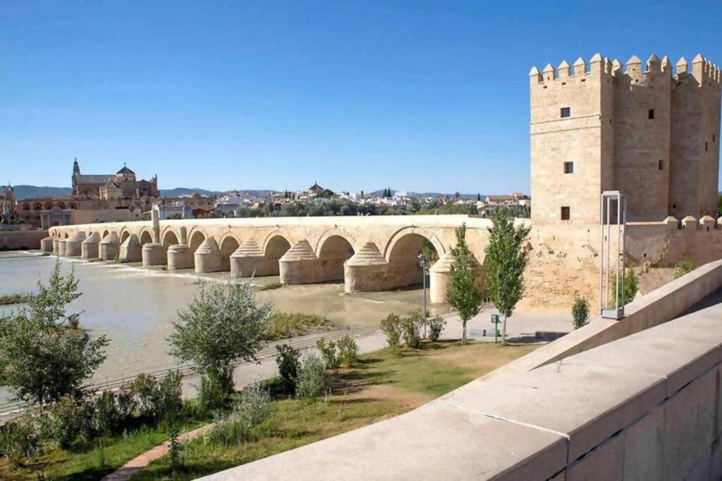 Appartamento Calahorra Experience Cordova Esterno foto